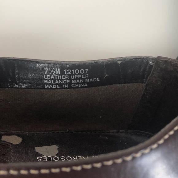 What’s What by Aerosoles Leather Slip Ons 7.5 - Picture 5 of 8